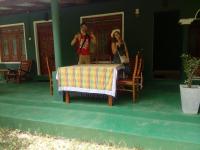 Rock Lake Home Stay - B&B Sigiriya