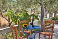 Estudio con vistas al jardín