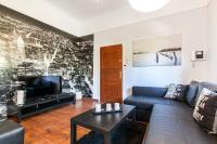 Trendy Minimal Flat in posh Athens - B&B Atene