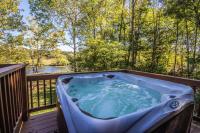 Fish Trap cabin on the Shenandoah River - B&B Luray