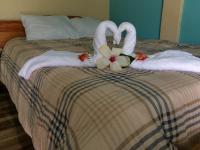 Cabinas Cascada Rio Celeste - B&B Bijagua