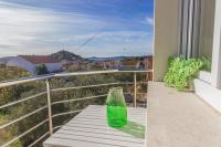 Apartments Gornje Starine - B&B