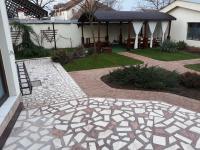 Camera Deluxe Doppia con Letti Singoli