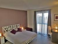 Deluxe Kamer (2 Volwassenen + 1 Kind)