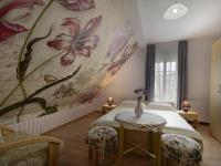 Deluxe Double Room with Extra Bed