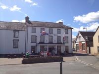 The Castle Hotel - B&B Llandovery