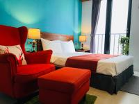 Elegant Double Room with Balcony