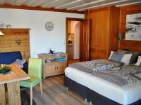 Comfort Studio-Apartment mit Balkon