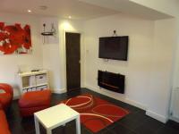 Apartment ( Red)