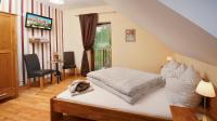 Kleines Doppelzimmer mit Waldblick