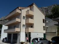 Villa Omis Michy - family house for big and small groups - B&B Omiš