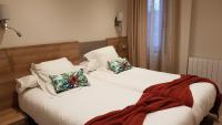 Chambre Lits Jumeaux avec Salle de Bains Privative