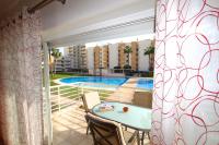 Appartamento con Vista Piscina 