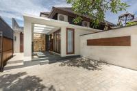 Entrada Seminyak Villa By Nagisa Bali - Bed and Breakfast Seminyak