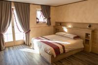 Triple Room with Mountain View
