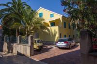 Apartamento con vistas al jardín