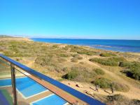 Luxury and Modern Beach Apartment with Sea Views - B&B Torrelamata