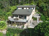 Hahei Sea Vista (3 Bedroom House) - B&B