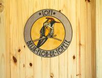 Queen Suite with Spa Bath