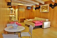Studio (3 Adults)