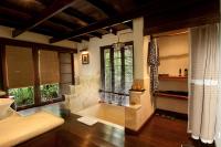 Lumbung Suite with Free 1x 30 Minutes Head & Shoulder Massage for 2 Persons