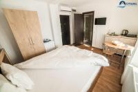 Studio mit Seeblick