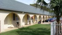 Sunshine Coast Airport Motel - B&B