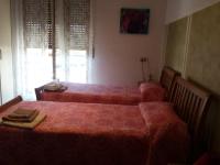 Camera Doppia con Letti Singoli