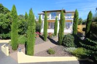 Beachside Villas Motel - Bed and Breakfast Nelson