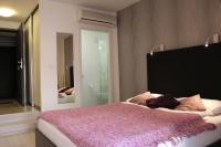 Studio (2 Adults)