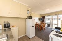 B&B Paihia - Waitangi Beach Bach 30A - Bed and Breakfast Paihia