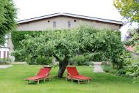 Large Comfort Two-Bedroom Apartment