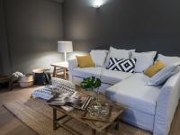 Apartment mit 3 Schlafzimmern und Balkon