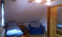 Dreibettzimmer mit eigenem Bad