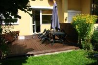 Apartament z tarasem i ogrodem - Ferienwohnung Dziwnówek