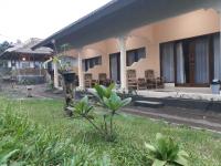 Ila Homestay - B&B Senaru