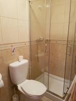 Doppelzimmer mit eigenem Bad (außerhalb des Zimmers) 