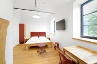 Vierbettzimmer mit Bad