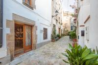 B&B Tossa de Mar - Lets Holidays Fisherman House - Bed and Breakfast Tossa de Mar