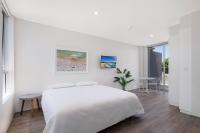 B&B Sydney - Bondi Beach Studio Penthouse Suite + Balcony - Bed and Breakfast Sydney