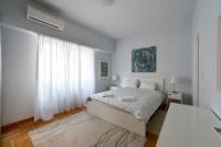 Apartamento con balcón