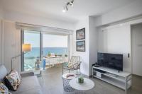 Mackenzie Zoe Seafront Suite - B&B Larnaka