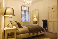 B&B Halifax - St John’s Cottage – Simple2let Serviced Apartments - Bed and Breakfast Halifax