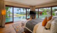The Breeze - One Bedroom Ocean View Villa with Benefits