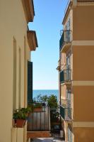 Holidayhouse Ostia - Maestrale - B&B
