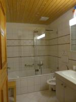 Habitación Doble con baño compartido 2