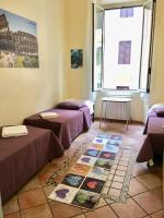 Triple Room with Outside Private Bathroom