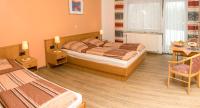 Triple Room with Balcony or Terrace