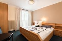 Comfort Two-Bedroom Apartment with balcony (5 Adults)