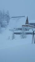 House with Pool and Sauna - B&B